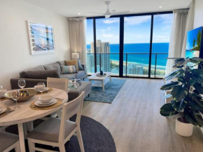 29th floor Oracle Tower 2 stunning ocean and city views